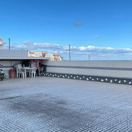 Daire West Sea Side Apart W/ Pool Santa Cruz (Oeste)